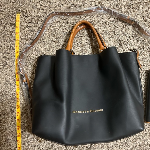 Dooney & Bourke purse and wallet - Picture 2 of 8